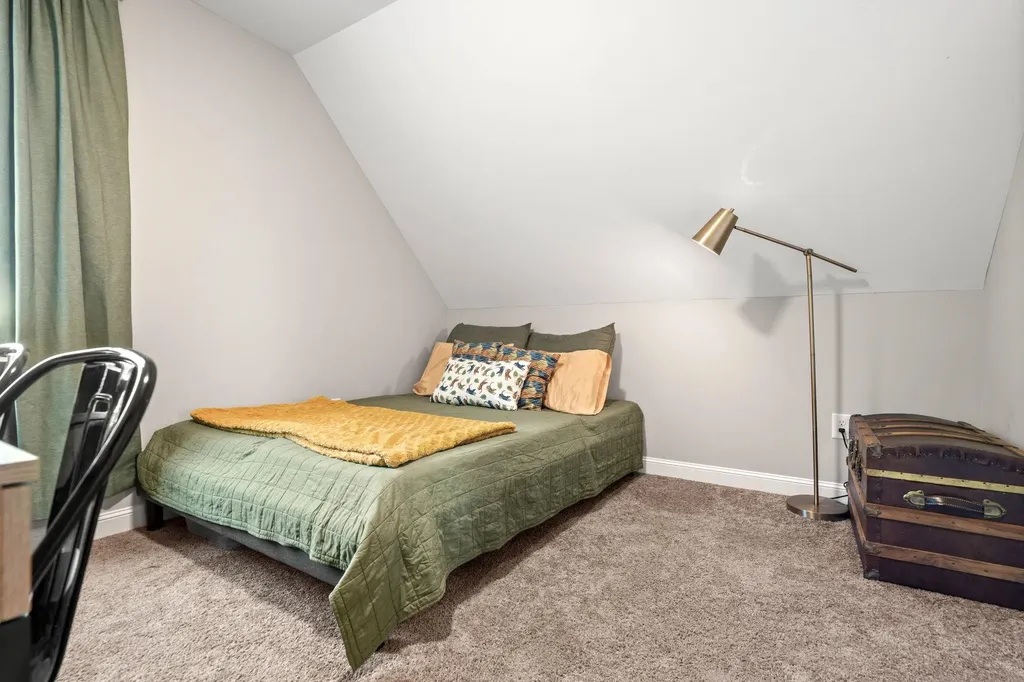 23 Wentworth Street Rollinsford NH 03869