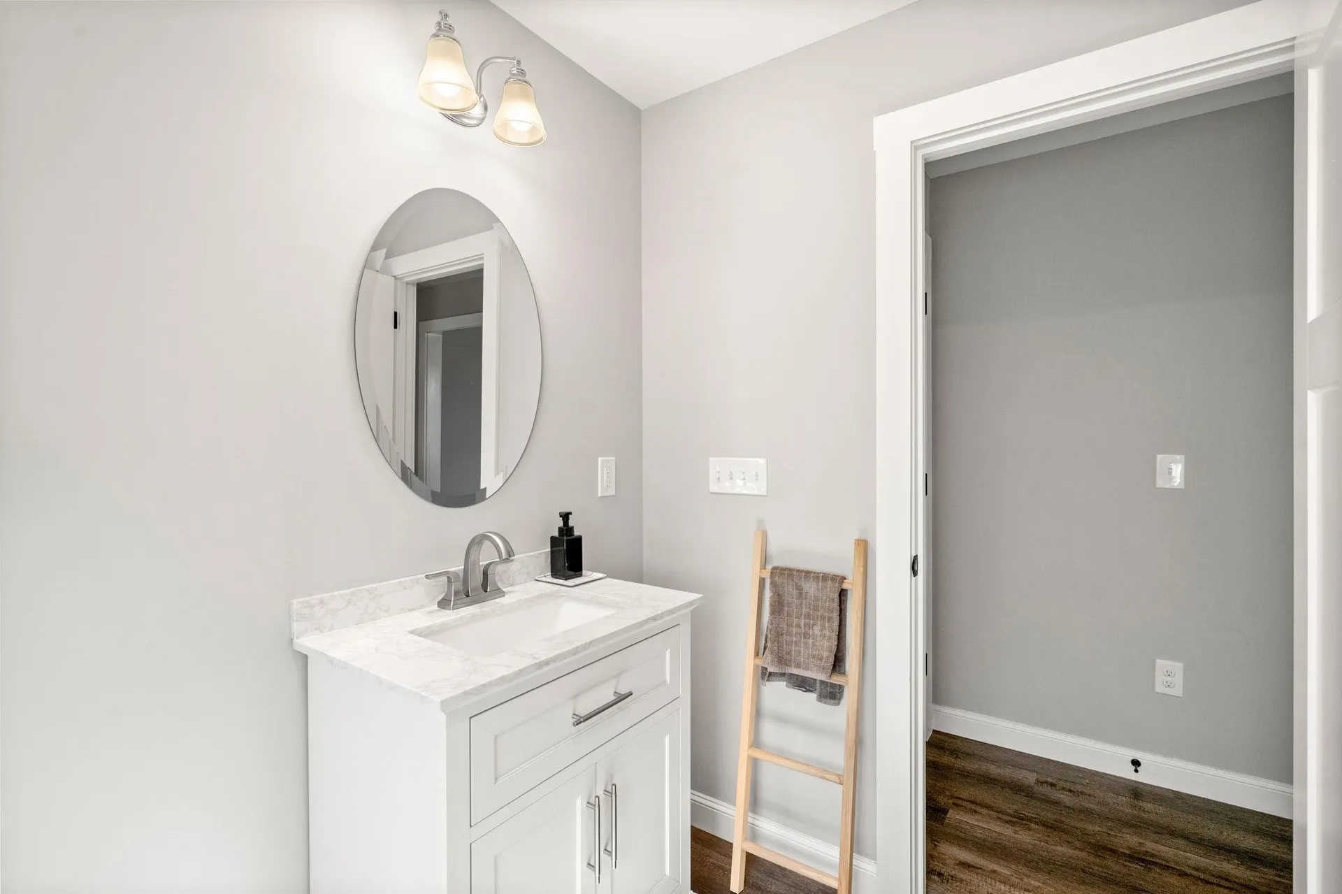 23 Wentworth Street Rollinsford NH 03869