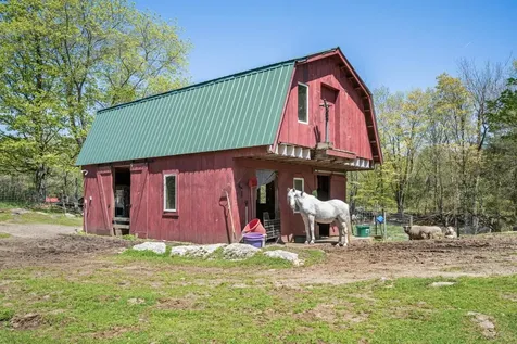 86 Old Troy Road Fitzwilliam NH 03447