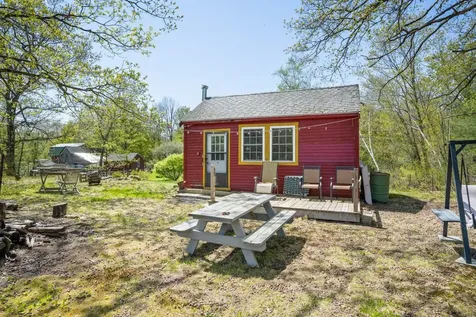 86 Old Troy Road Fitzwilliam NH 03447