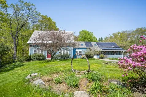 86 Old Troy Road Fitzwilliam NH 03447