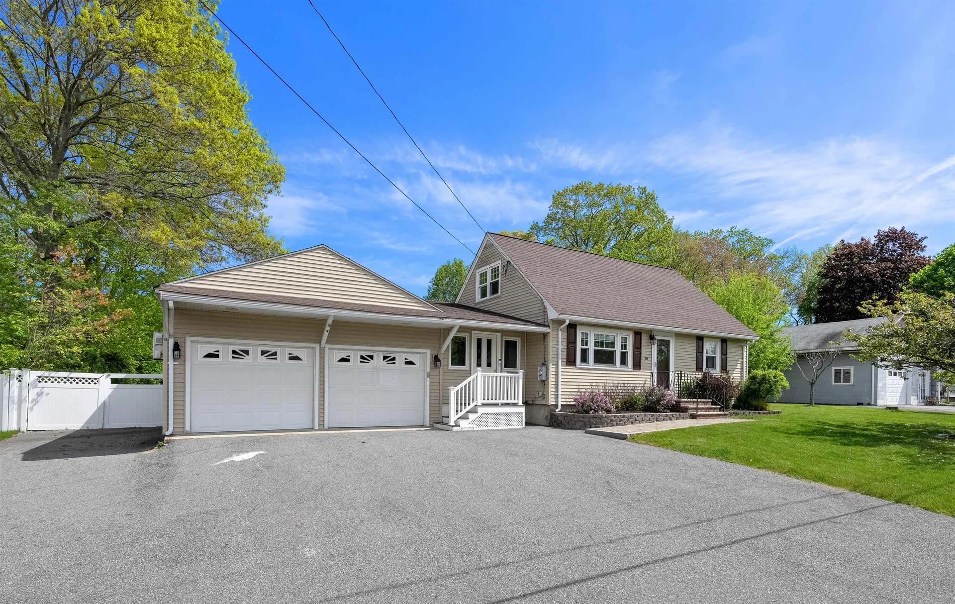 20 Colonial Drive Salem NH 03079
