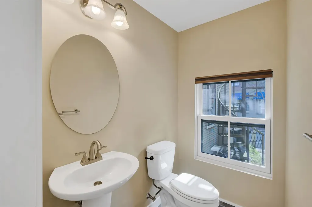 93 High Street Portsmouth NH 03801