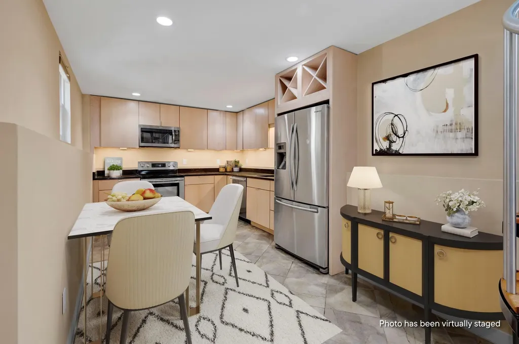 93 High Street Portsmouth NH 03801