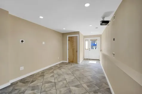 93 High Street Portsmouth NH 03801