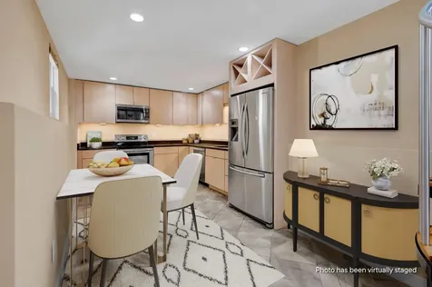 93 High Street Portsmouth NH 03801