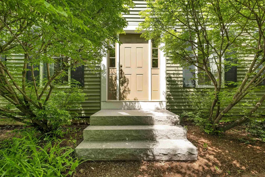 21 Ridge Road Meredith NH 03253