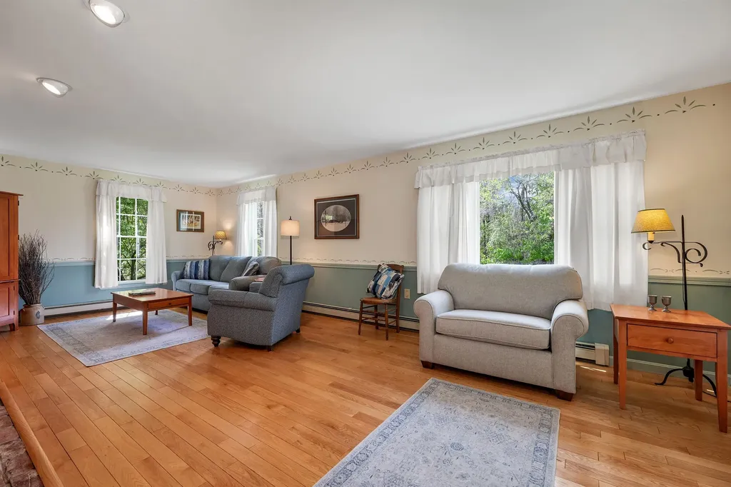 21 Ridge Road Meredith NH 03253