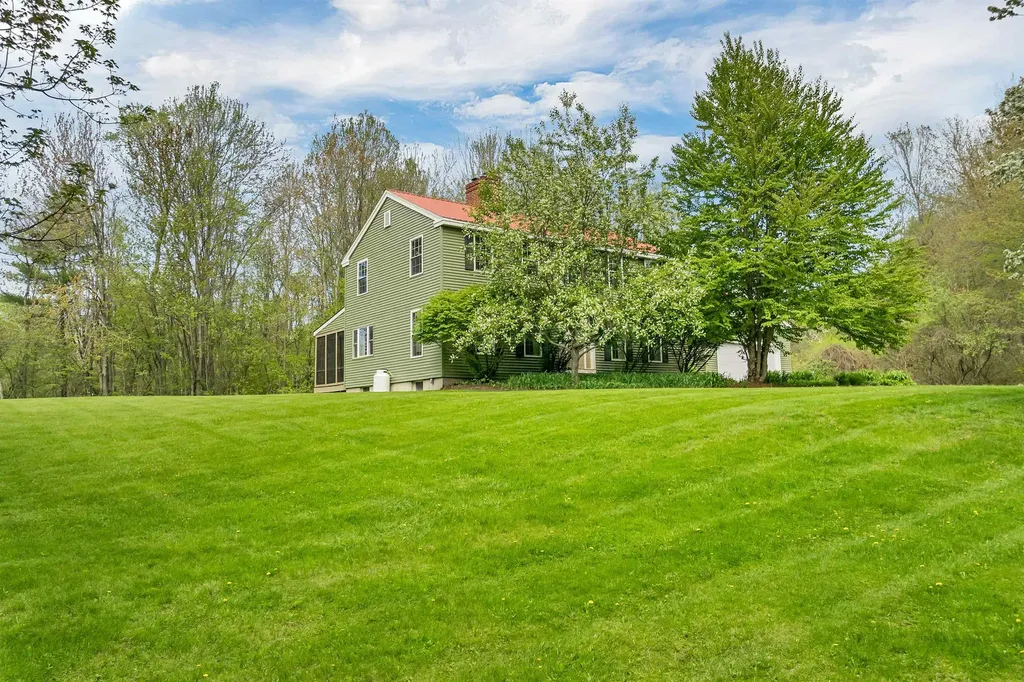 21 Ridge Road Meredith NH 03253