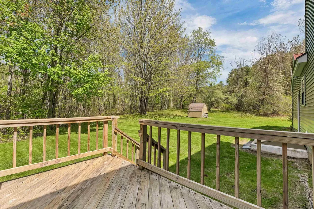 21 Ridge Road Meredith NH 03253