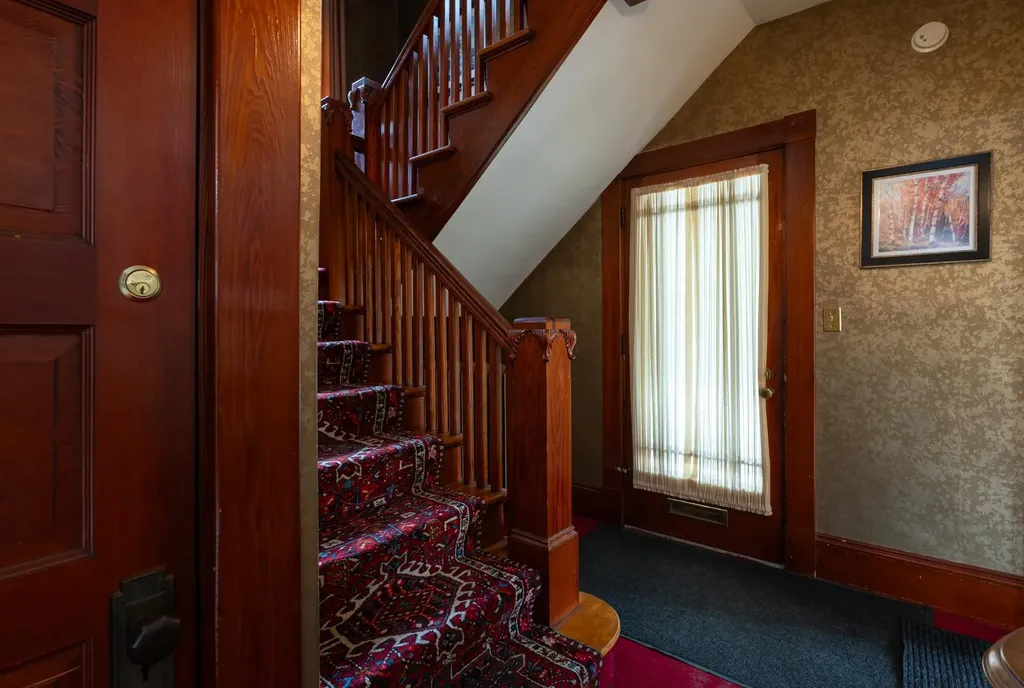 440 Coolidge Avenue Manchester NH 03102