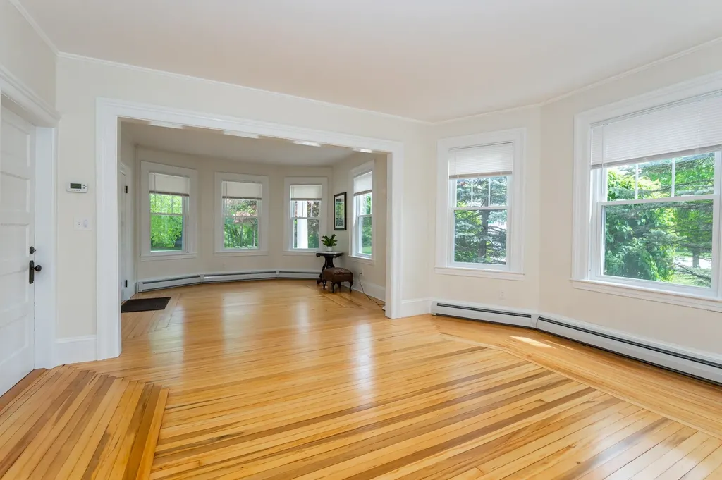 440 Coolidge Avenue Manchester NH 03102