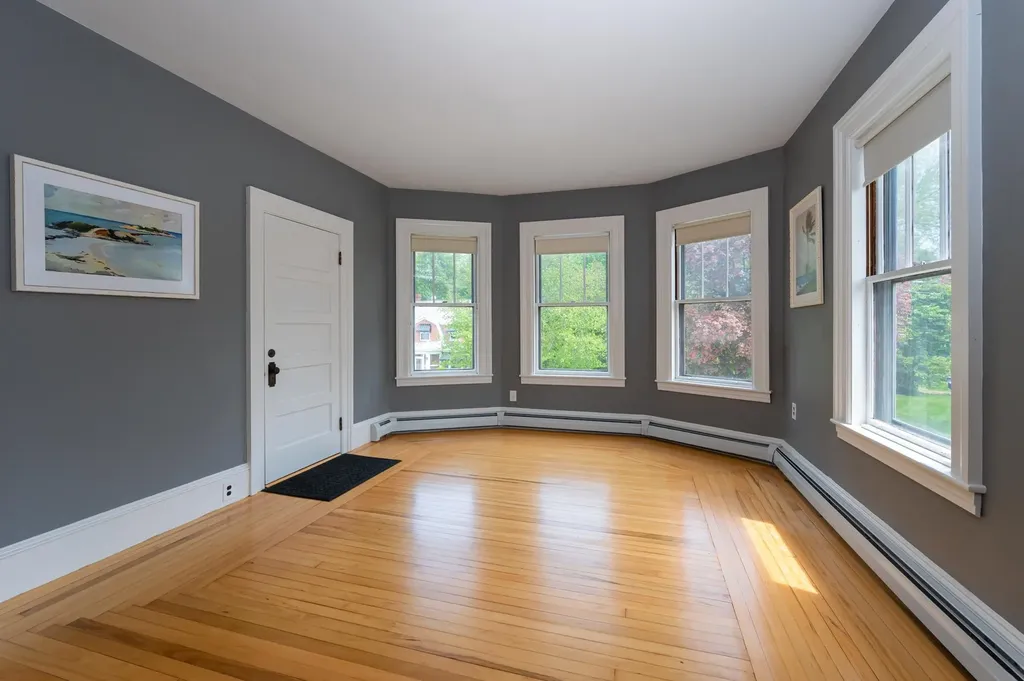 440 Coolidge Avenue Manchester NH 03102