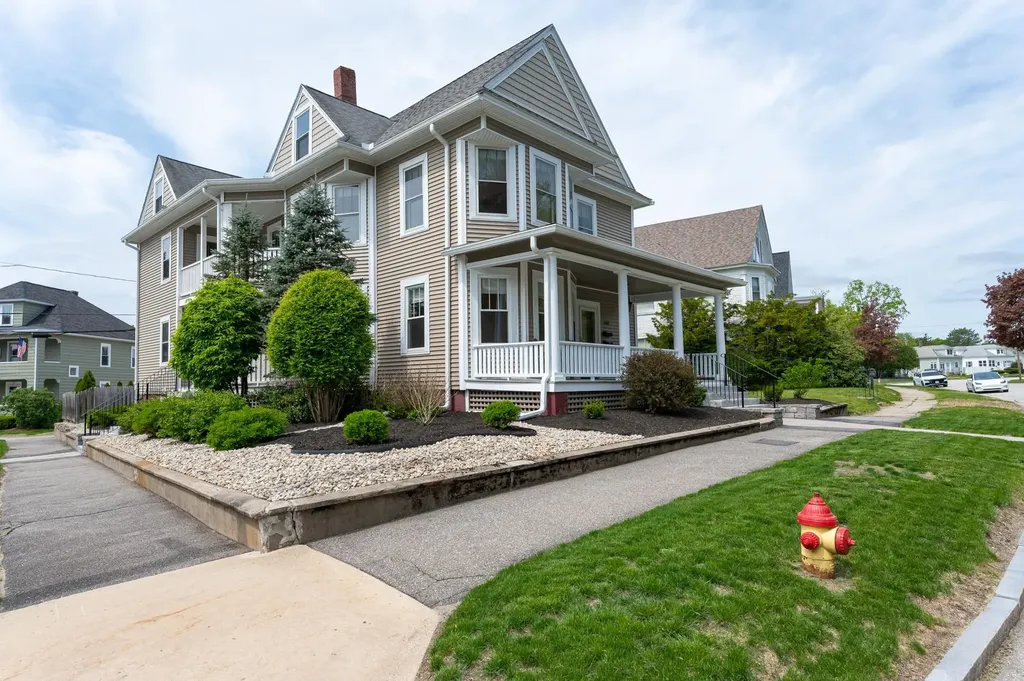 440 Coolidge Avenue Manchester NH 03102