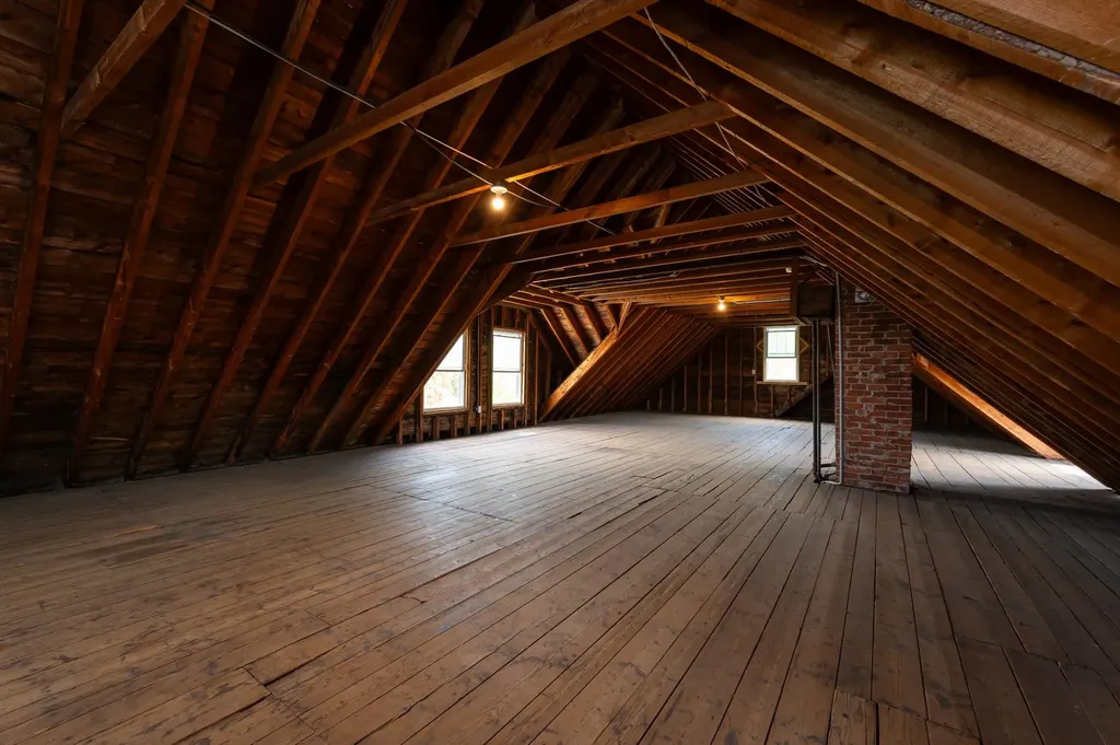 440 Coolidge Avenue Manchester NH 03102