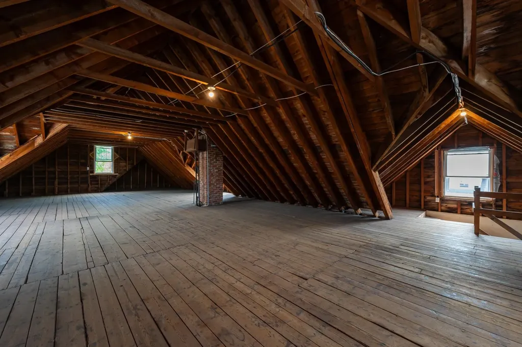 440 Coolidge Avenue Manchester NH 03102