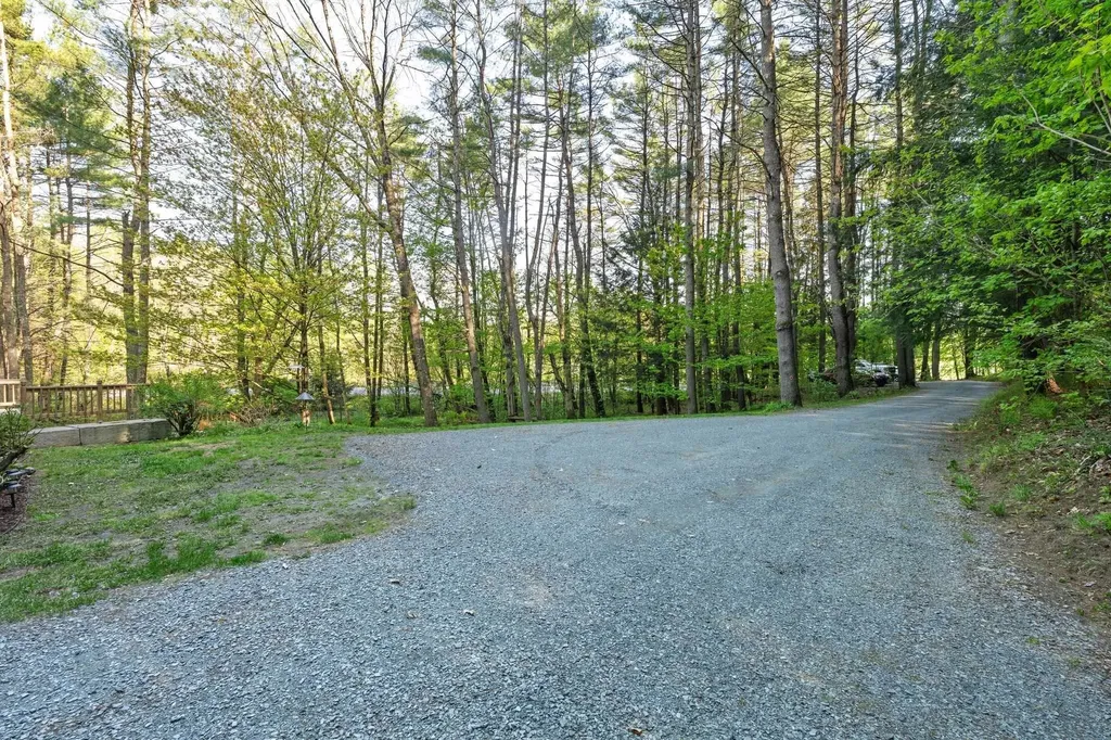 6 All Seasons Drive Thetford VT 05043