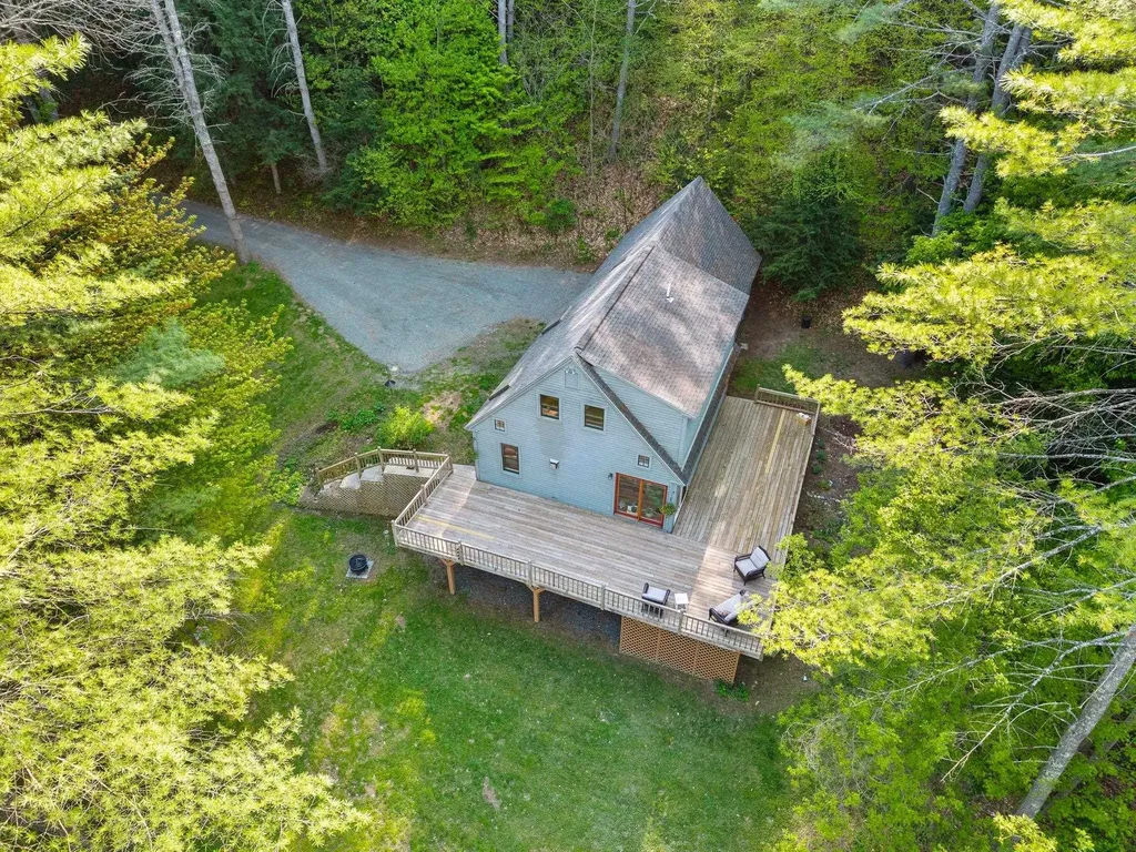 6 All Seasons Drive Thetford VT 05043