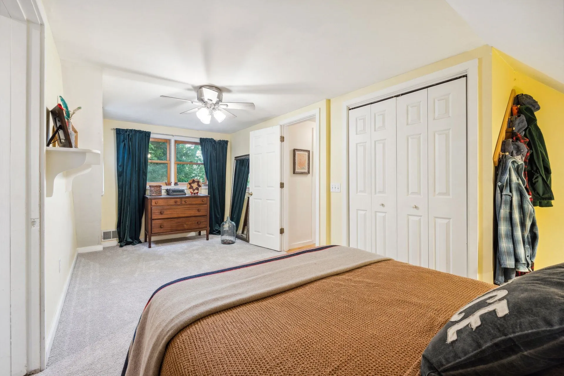 6 All Seasons Drive Thetford VT 05043