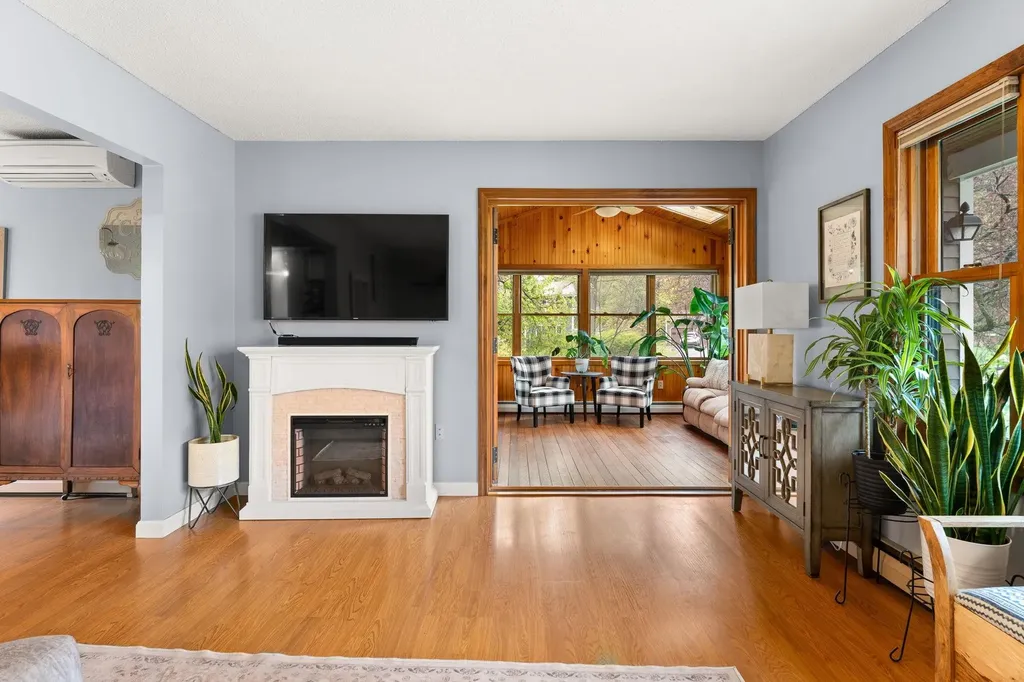 123 Joey Drive Colchester VT 05446