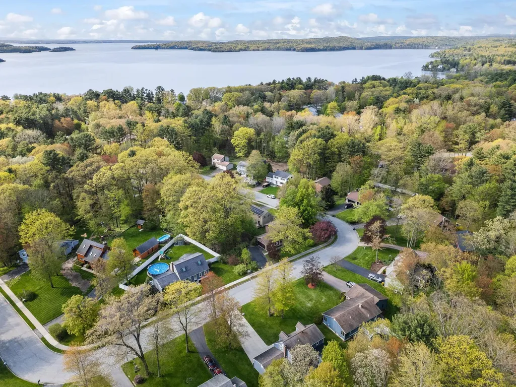 123 Joey Drive Colchester VT 05446