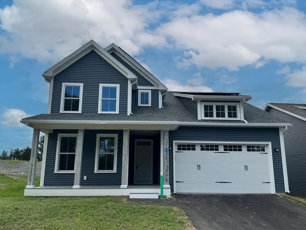 77 Daniel Drive South Burlington VT 05403