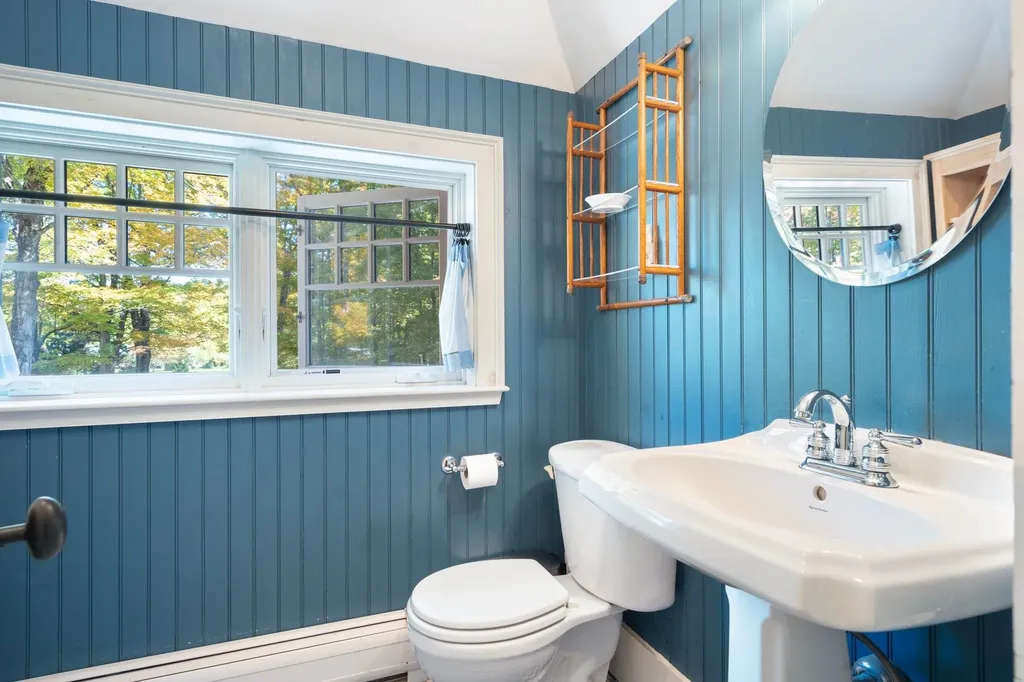 123 Bible Hill Road Claremont NH 03743