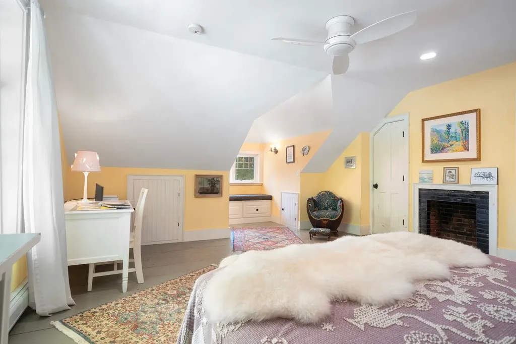 123 Bible Hill Road Claremont NH 03743