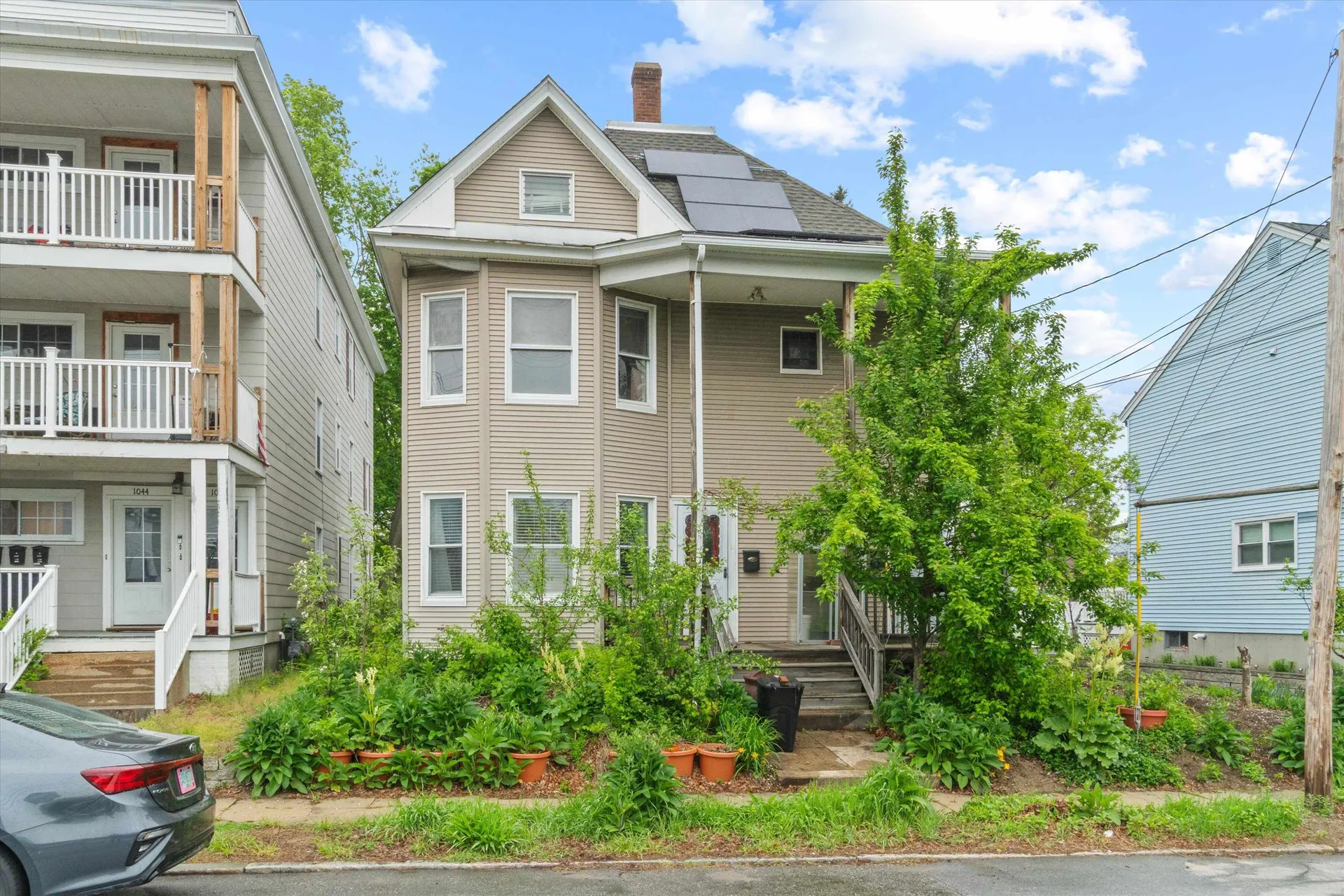 1048 Hayward Street Manchester NH 03103