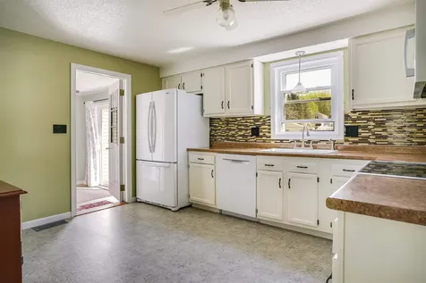 446 Terrie Drive Pembroke NH 03275