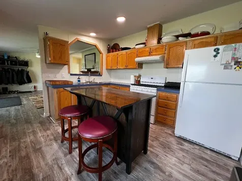 68 Four Winds Lane North Hero VT 05474