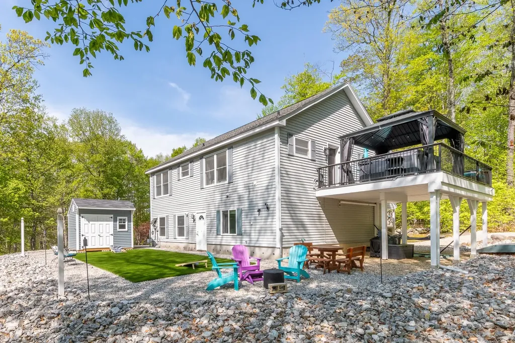 49 Hayes Road Laconia NH 03246