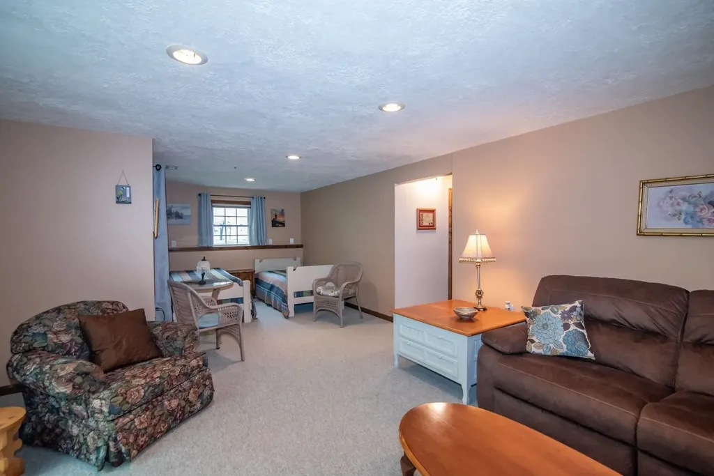 10 Centerview Road Atkinson NH 03811