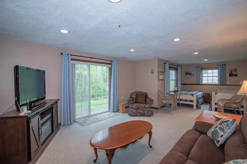10 Centerview Road Atkinson NH 03811