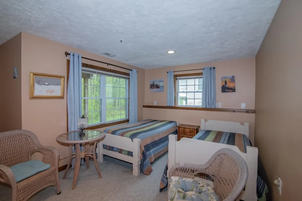 10 Centerview Road Atkinson NH 03811