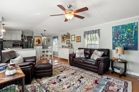 2 Lilac Street Exeter NH 03833