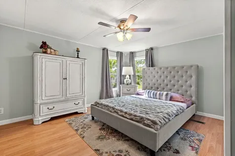 2 Lilac Street Exeter NH 03833