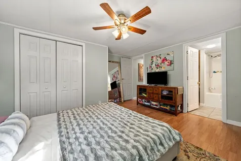 2 Lilac Street Exeter NH 03833