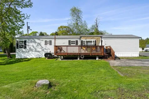 2 Lilac Street Exeter NH 03833