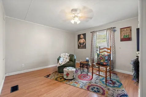 2 Lilac Street Exeter NH 03833