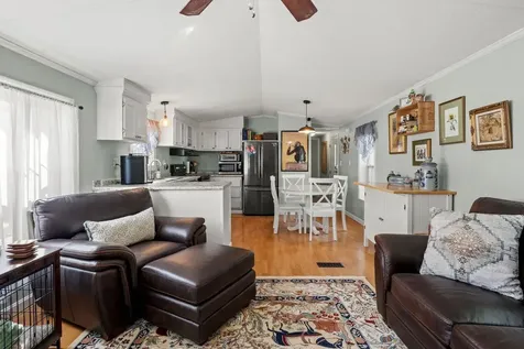 2 Lilac Street Exeter NH 03833