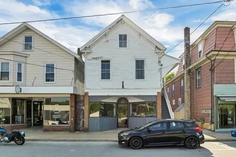 123 Main Street Somersworth NH 03878