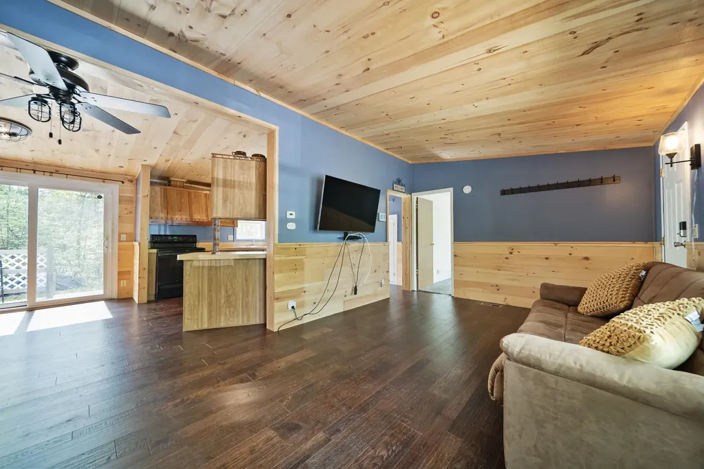 6 Arrowhead Drive Ossipee NH 03814