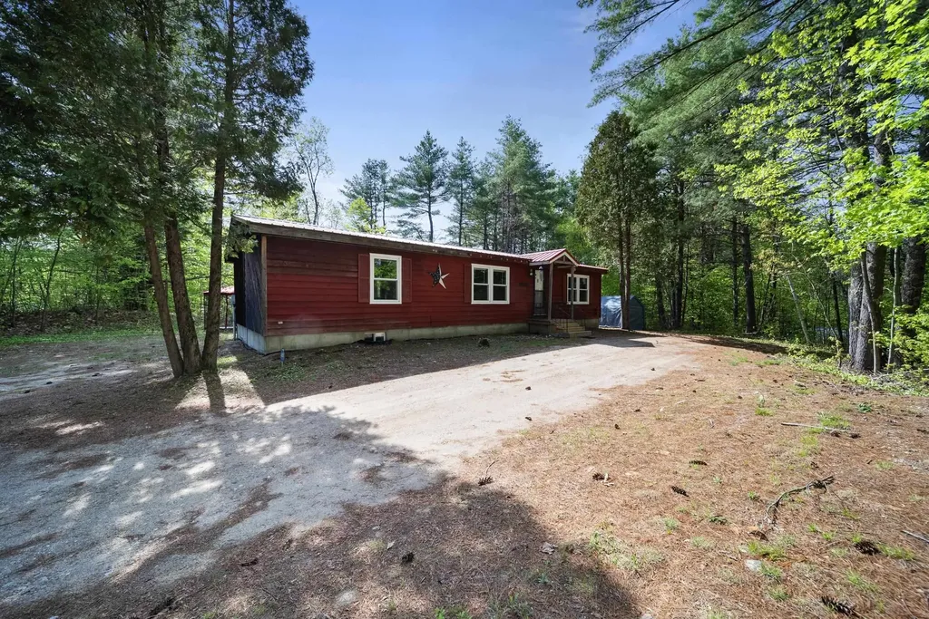 6 Arrowhead Drive Ossipee NH 03814