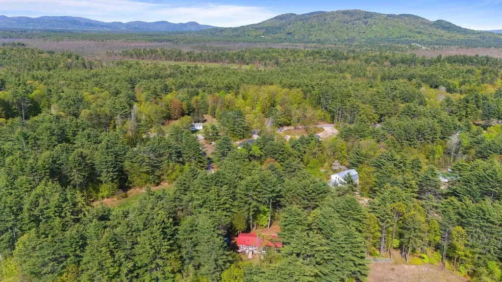 6 Arrowhead Drive Ossipee NH 03814