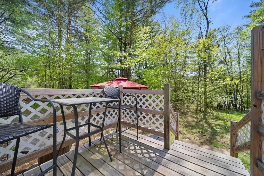 6 Arrowhead Drive Ossipee NH 03814