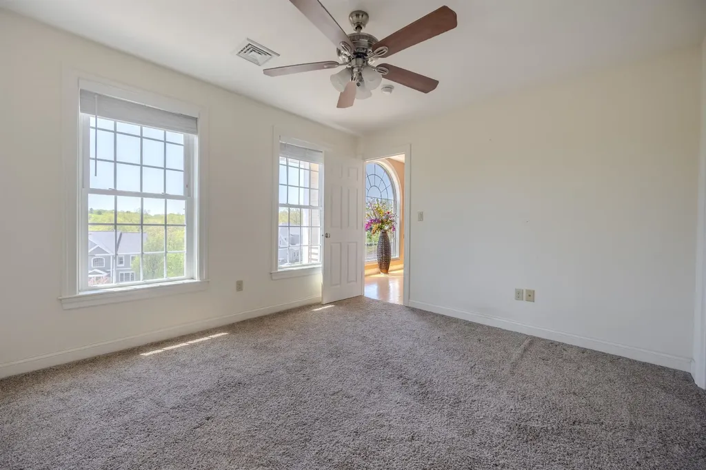 16 Burnham Road Windham NH 03087