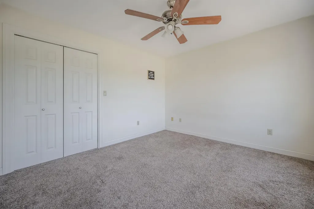 16 Burnham Road Windham NH 03087