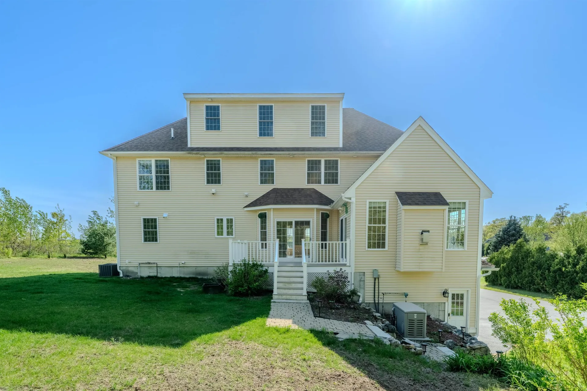 16 Burnham Road Windham NH 03087