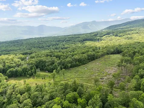817 Wade Pasture Road Stowe VT 05672